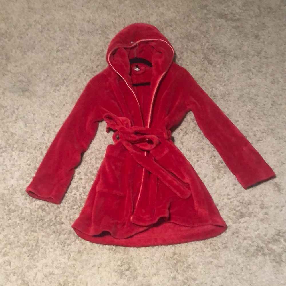 Red Adore Me fluffy hooded bath robe, size L